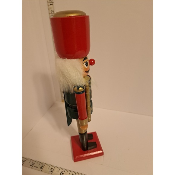 12 Inch Nutcracker - Picture 8 of 8
